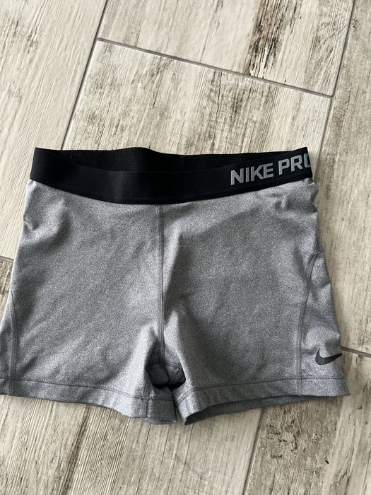 Nike Pro шорти спортивні L