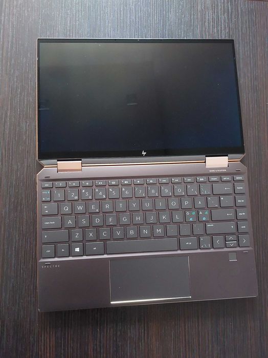 HP Spectre x360 Connvertible 13  i5-1135G7 ,8ram ,512Gb SSD 4K