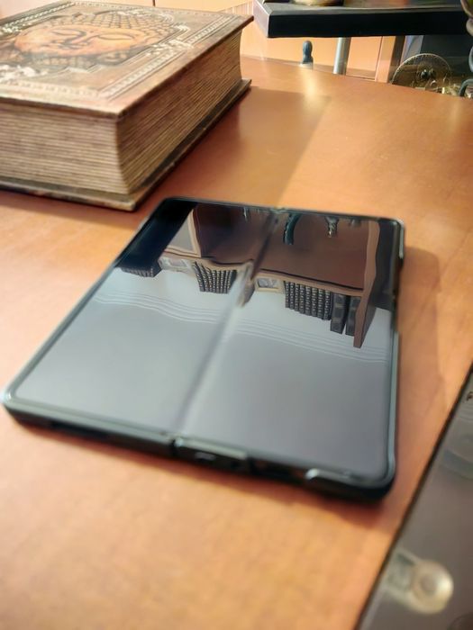 Samsung galaxy Fold 4 - garantia Dez 2026