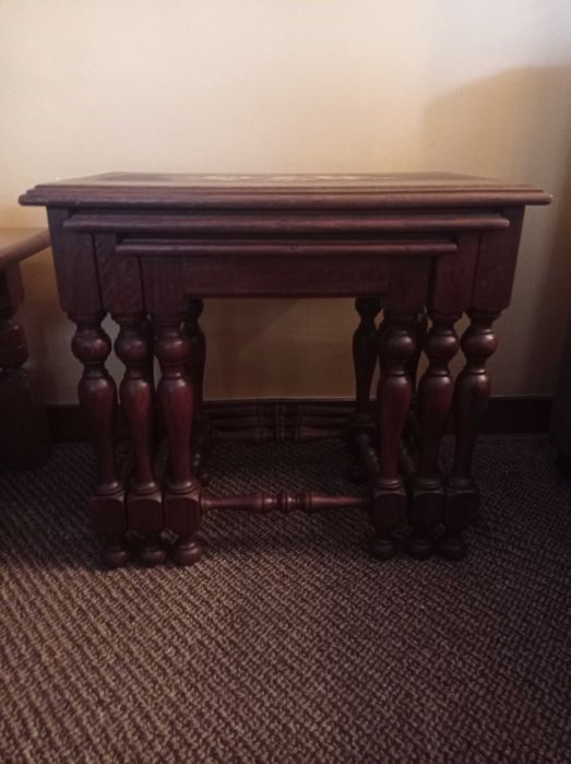 Mesa tripa de madeira