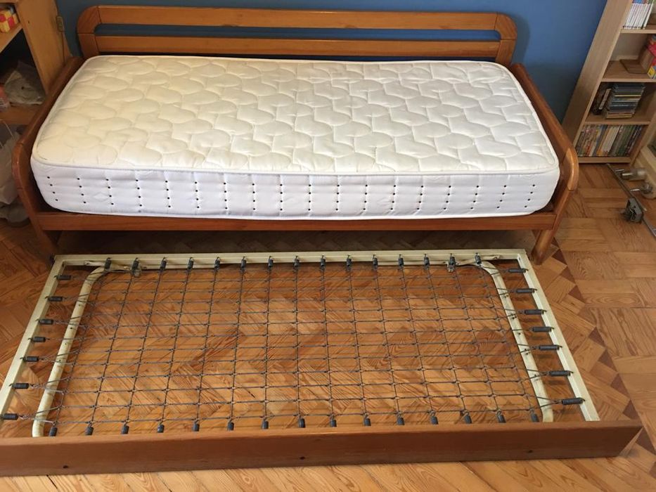 Cama pinho tipo estúdio
