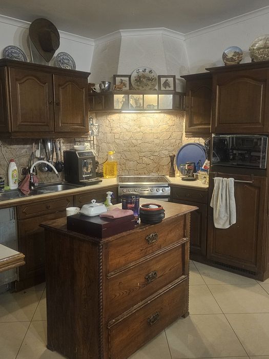 Meble kuchenne- drewniane