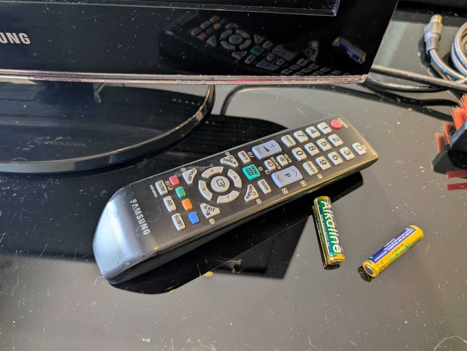 TV ou monitor Samsung 19'' LE19B450C4W