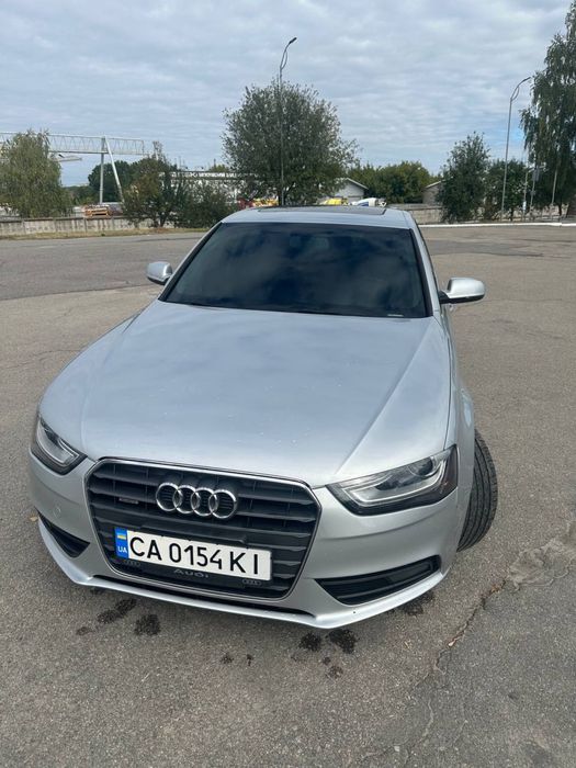 Продам машину недорого