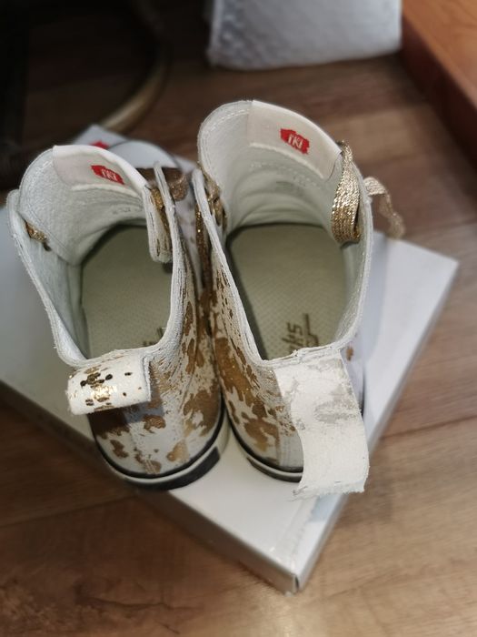 Buty trampki złote Relaks r. 36