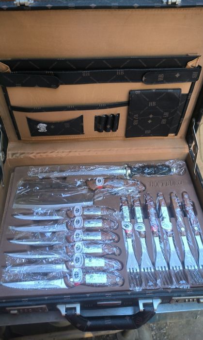 Набір столових приборів