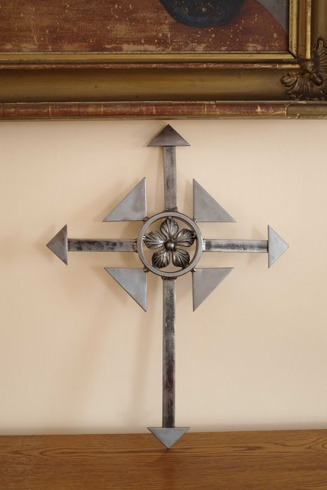 Krzyż na ścianę stal loft industrial