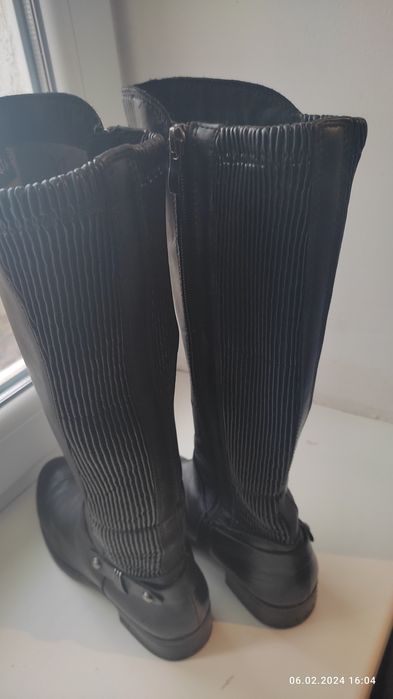 Сапоги кожаные осенние Caprice