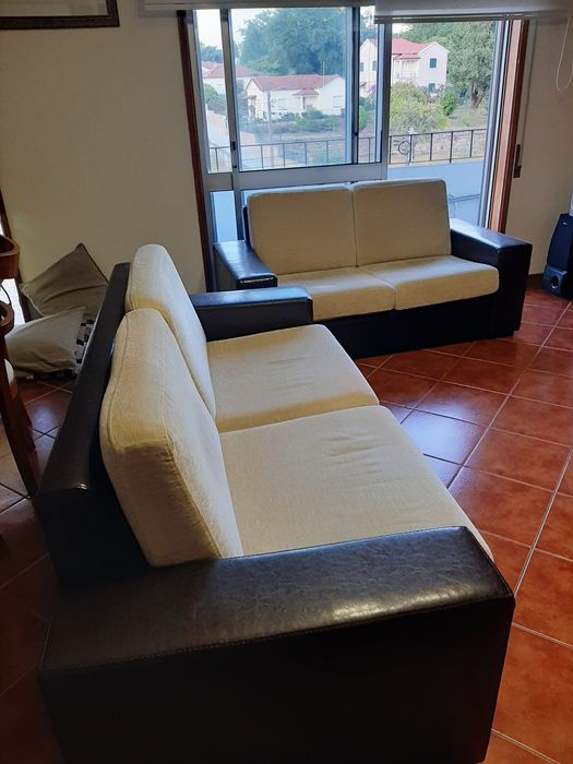 Vendo dois sofás