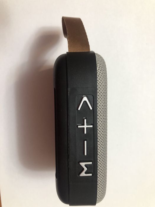 Колонка маленька блютуз