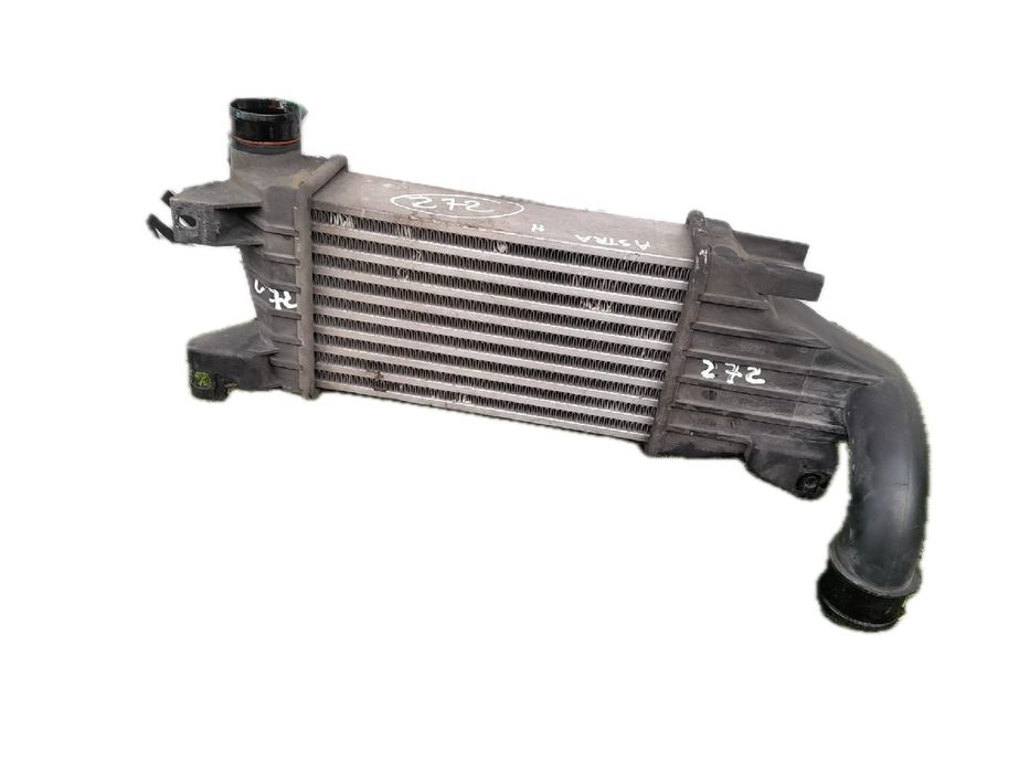 Radiador do intercooler OPEL Astra H Hatchback (L48)