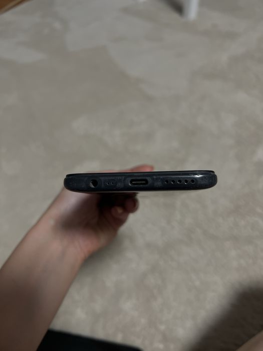 Продам Xiaomi redmi 8 3/32 GB