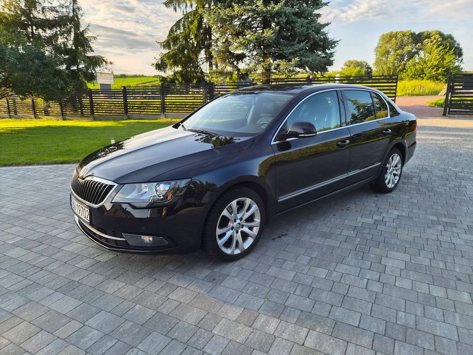 Skoda Superb Skoda superb lift salon Polska 2013 r. 2.0 TDI  170 KM