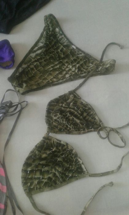 Купальники женские