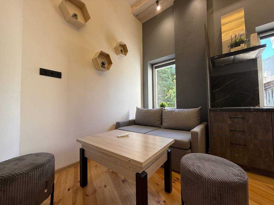 Двоярусна квартира в центрі Одеси — стиль, комфорт і затишок 6016