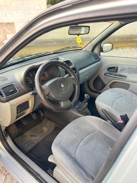 Renault Clio 1.2 16v Expression – 2001/06