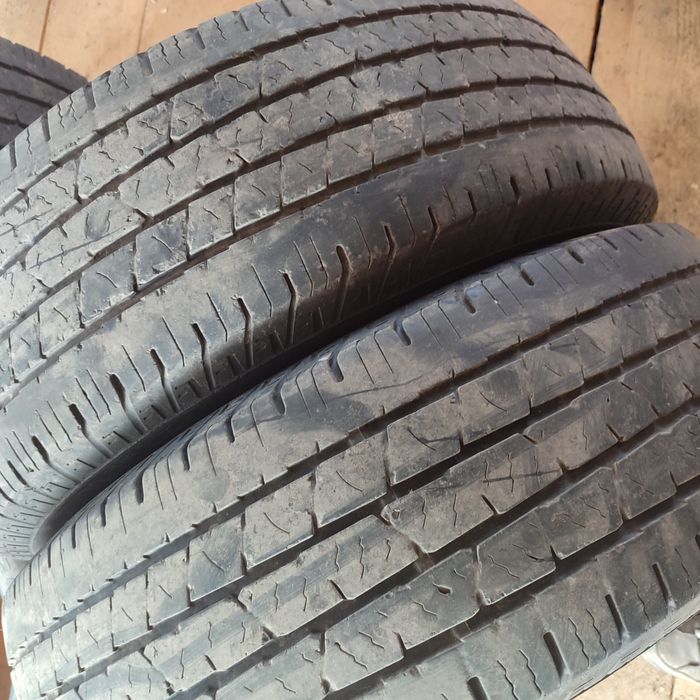 Шини  Continental 255/70 r16