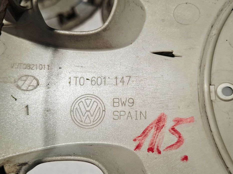 kołpaki oryginał oryginalne vw golf v 5 touran i caddy iii 3 passat b6 rozmiar 15 1t0601147