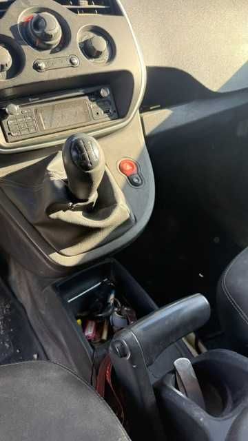Viatura Renault Kangoo Comprida