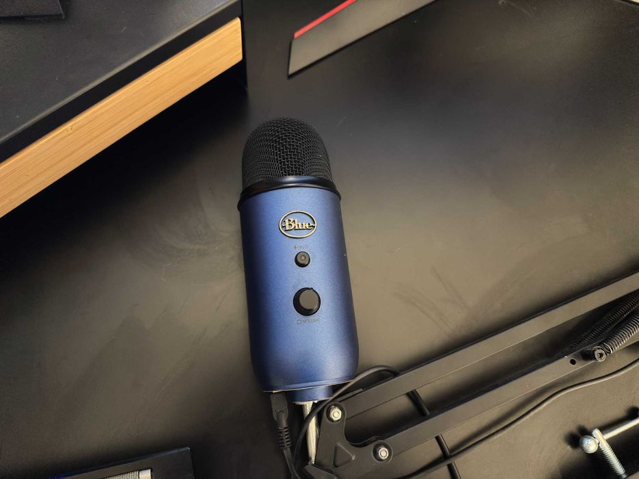 Mikrofon Blue Yeti i uchwyt Tonor