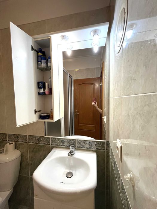 Móvel WC com Lavatório e Espelho (L50cm)