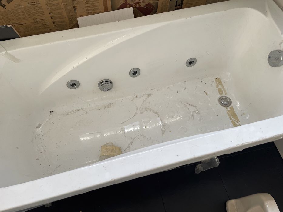 Banheira de Hidromassagem nova