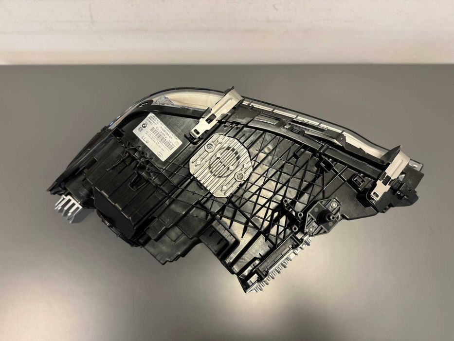 Prawa Lewa Lampa Reflektor BMW 5 G30 G31 Przed Lift Adaptive LED