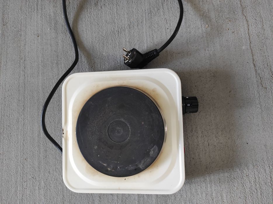 Продам электрическую плитку