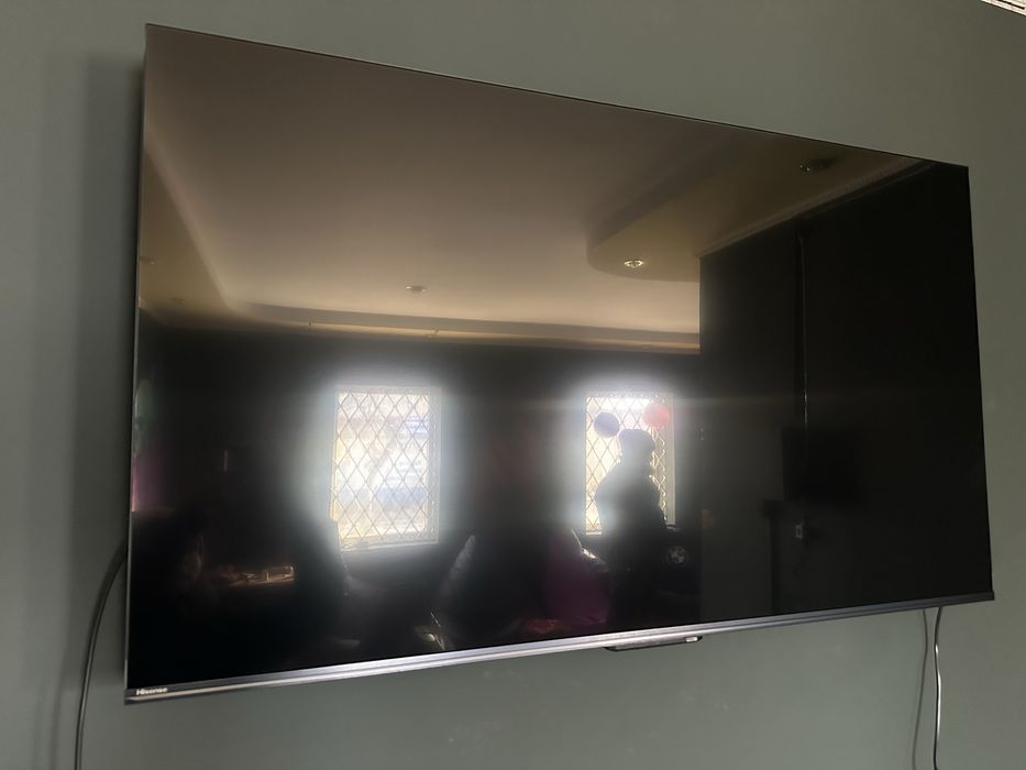 Телевізор HISENSE 50U7Q