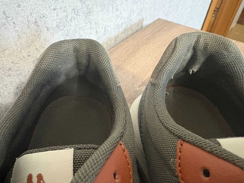 Чоловічі кросівки Kappa Authentic Run Cnvs M  42 (27 см )