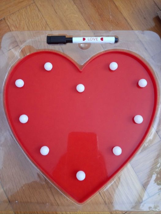 Lampka LED serce suchościeralna