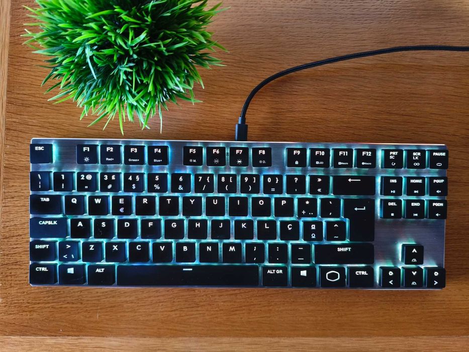 Cooler Master SK630 (Tenkeyless, Low Profile, RGB)