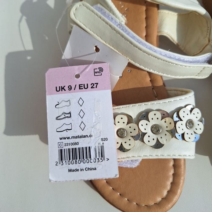 Бежеві босоніжки на дівчинку, eu 27 р, uk 9, matalan
