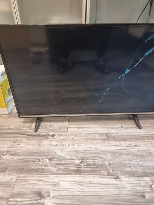 JVC LT-40V550 nowe podświetlenie matrycy