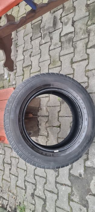 Opony letnie 16 215/65 R16