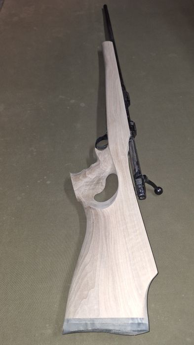 Kolba Osada Thumbhole LEWA  CZ550 ZKK600