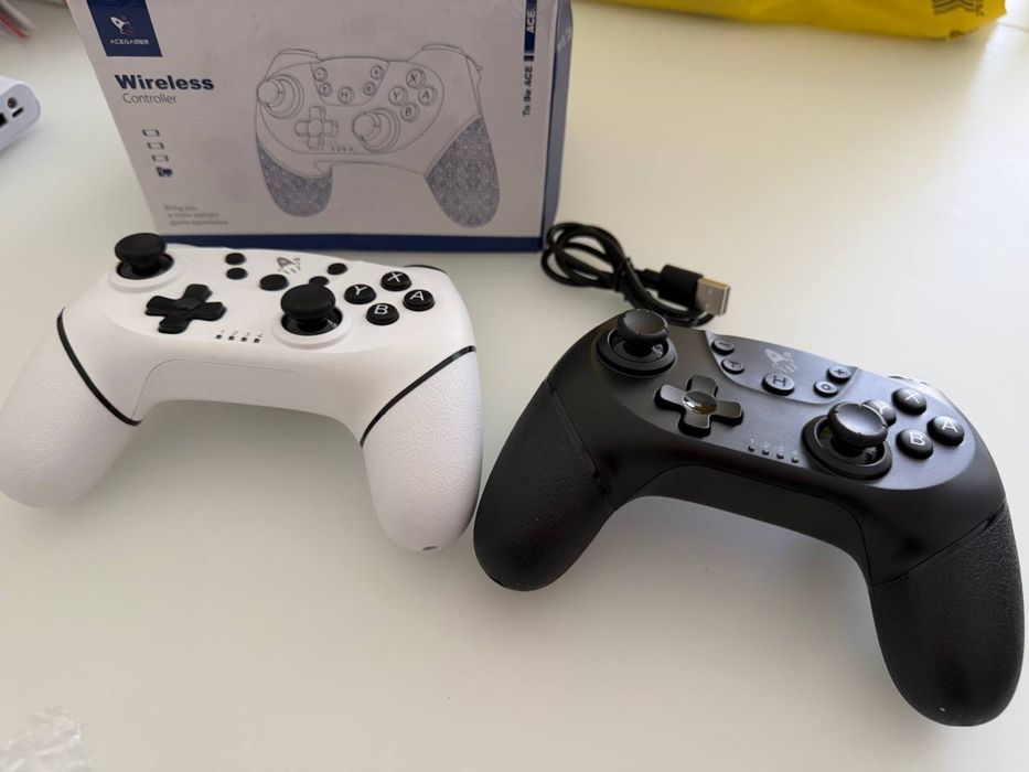 бездротові контролери від бренду AceGamer