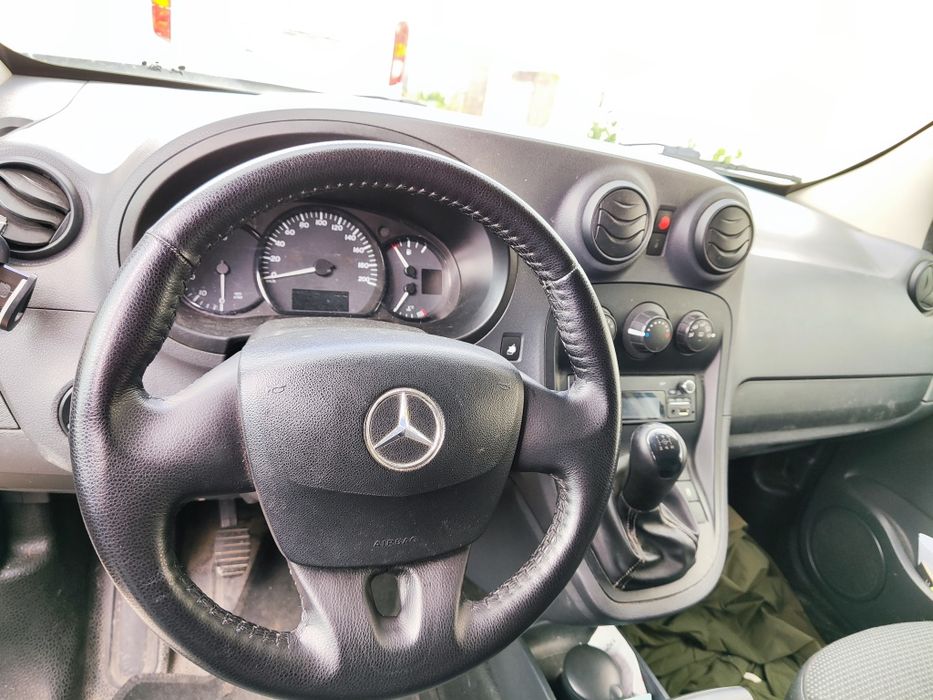Mercedes citan 109, excelente estado.aceito retoma carro elétrico ou gasóleo a meu gosto.