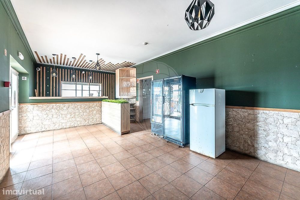 Moradia T6 para venda