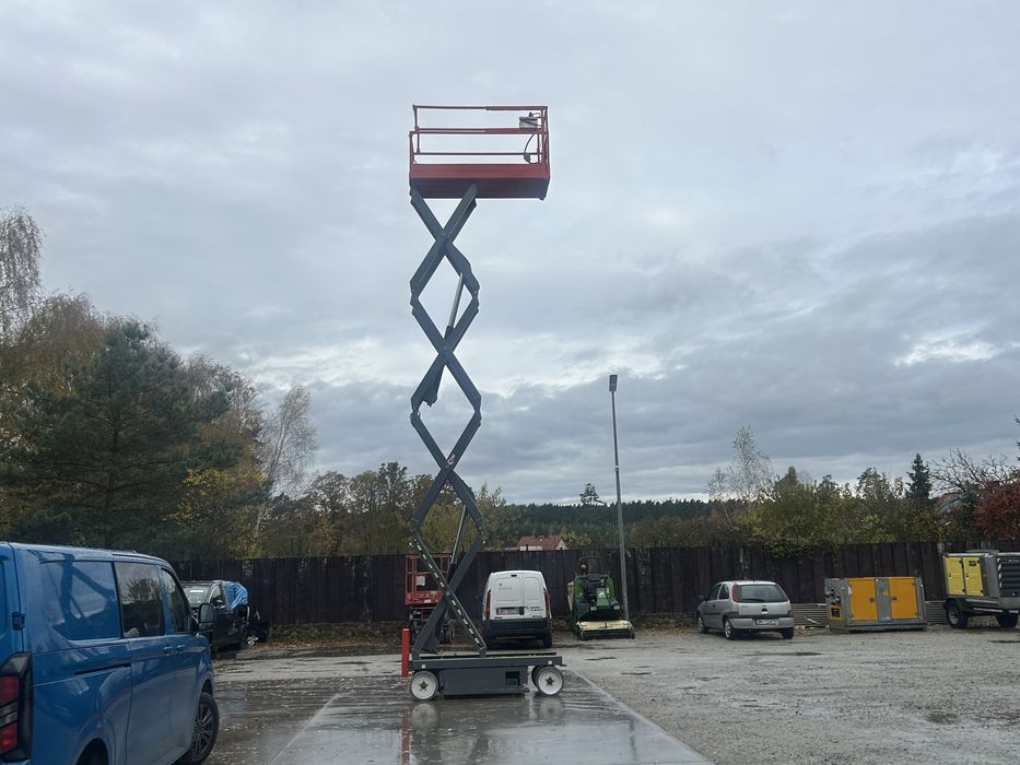 Elektryczna zwyżka podnośnik koszowy SKYJACK SJIII 3226