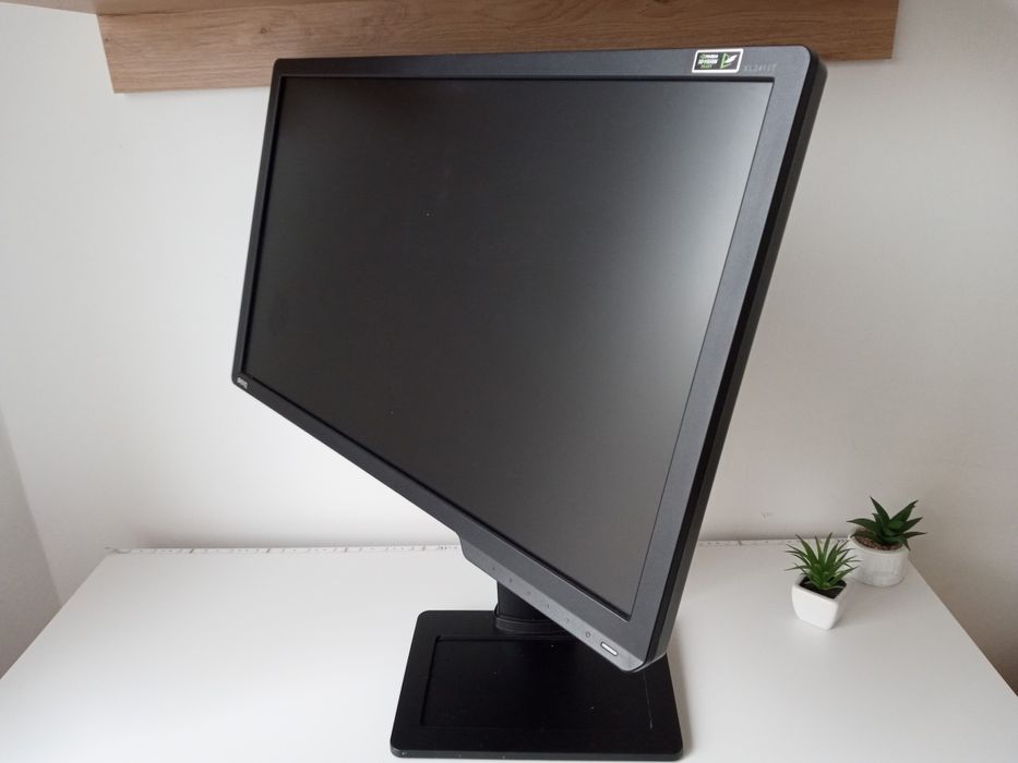 Używany Monitor BenQ XL2411T 24"