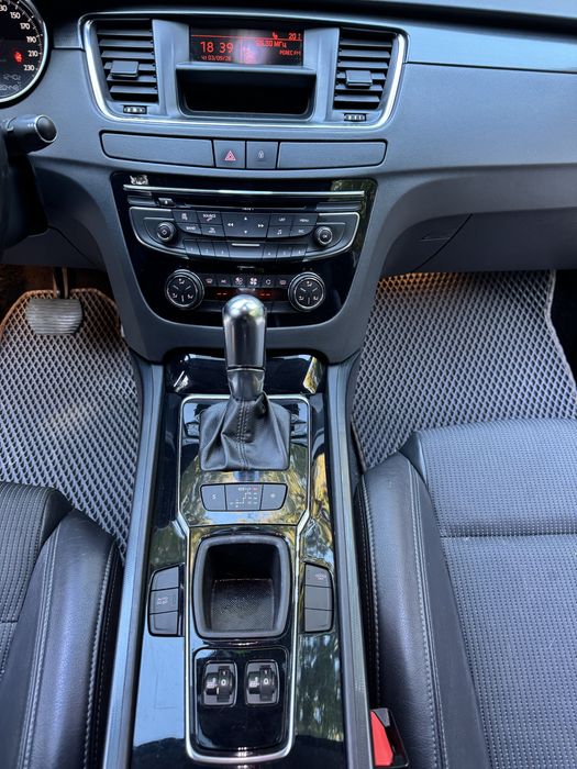 Peugeot 508 2011