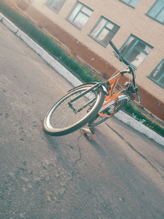 Продаю спортивний велосипед