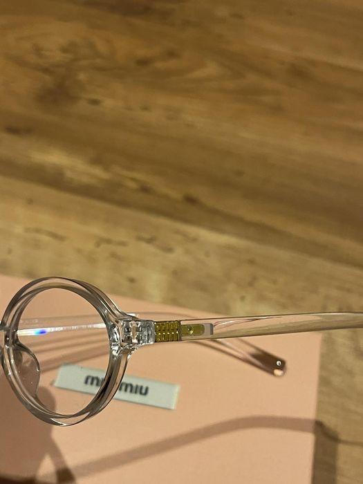 Okulary Miu Miu old money