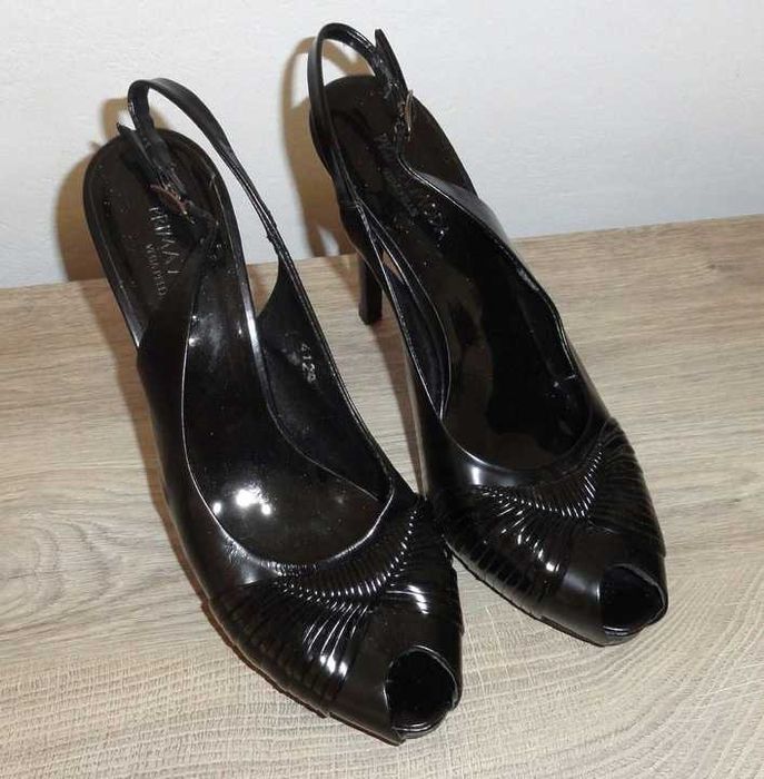 Buty Szpilki czarne Prima Moda 40 skóra