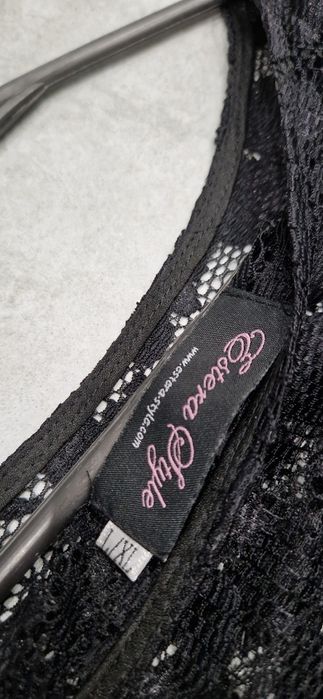 Sukienka r.L/XL koronkowa damska czarna rękaw 3/4