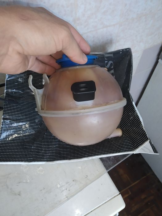 Расширительный бачок, для Volkswagen Passat B5 · Рестайлинг, 2000-2005