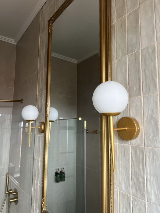 Par de candeeiros de parede