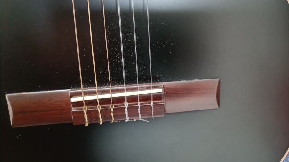 Guitarra artimusica 33 N.