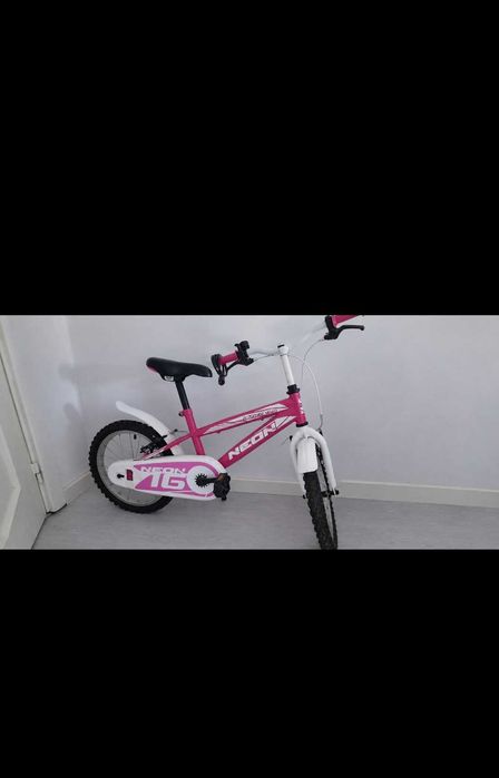 Bicicleta com pouco uso